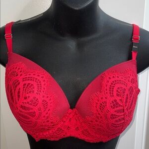 Victoria’s Secret NEW NWT dream angels lined demi Elegant Red Lace Bra 32DDD